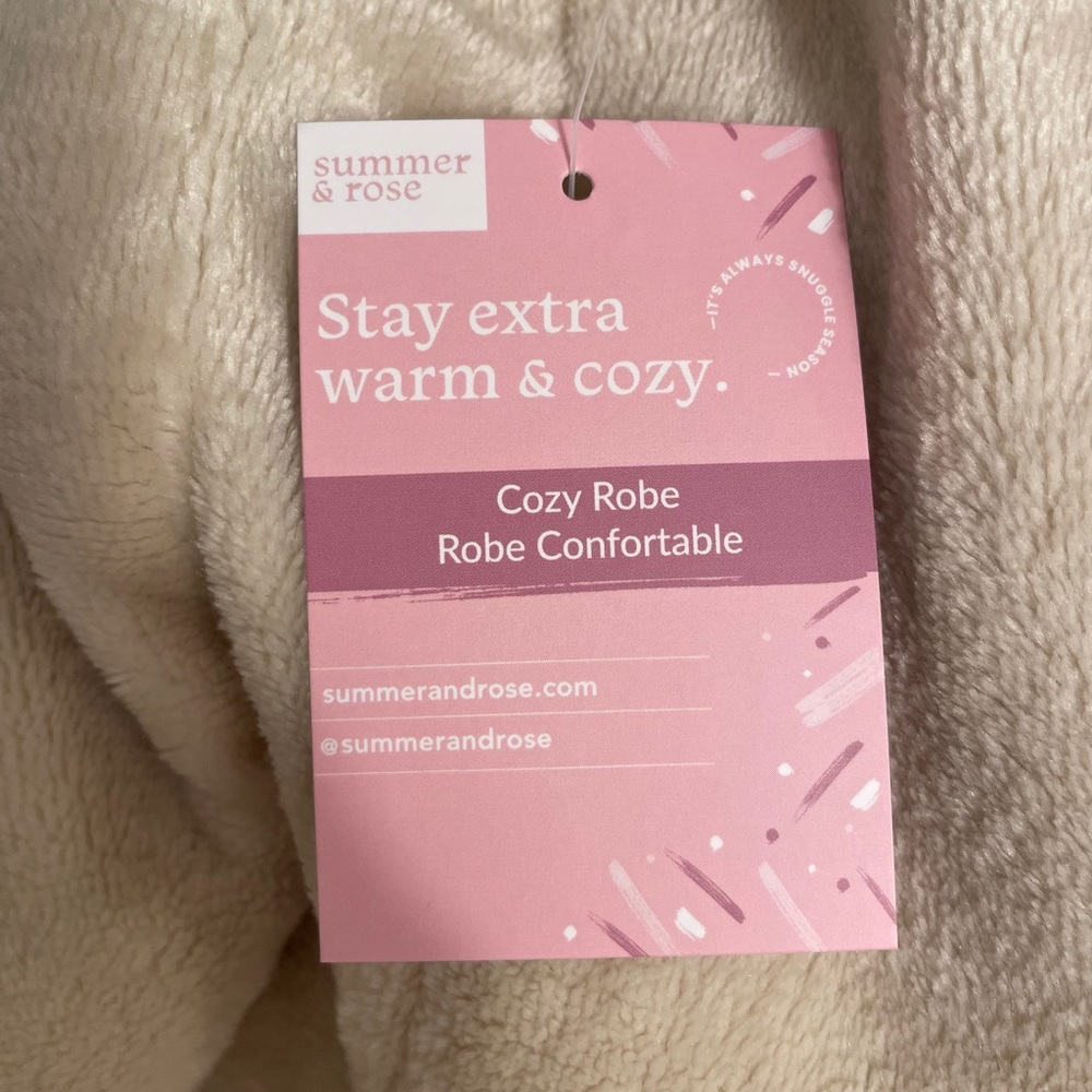 Summer & Rose Cozy Robe - Picture 5 of 6